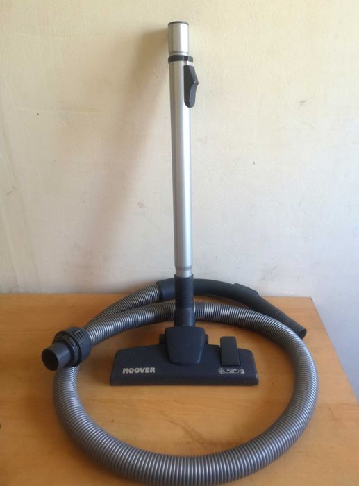 Furtun aspirator Hoover