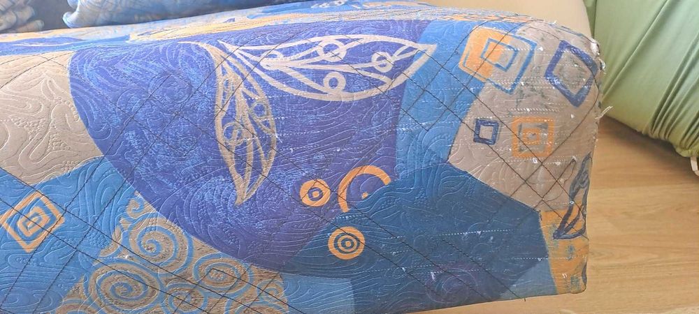 Разтегателен диван 185х75