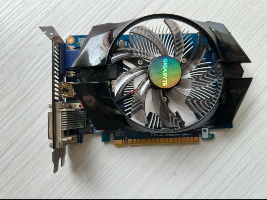 Vand placa video Gigabyte GT740 2gb