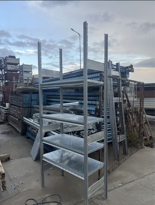 Vand rafturi zincate  de arhiva la cel mai bun pret