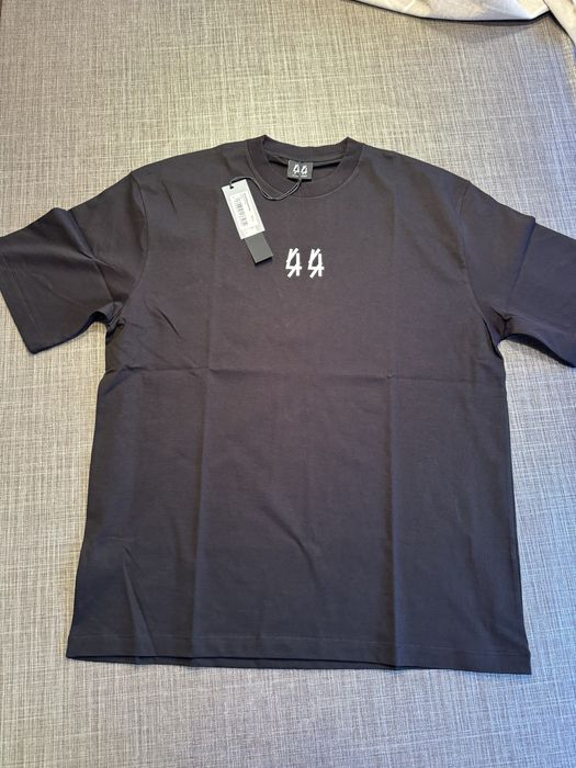 Маркова тениска