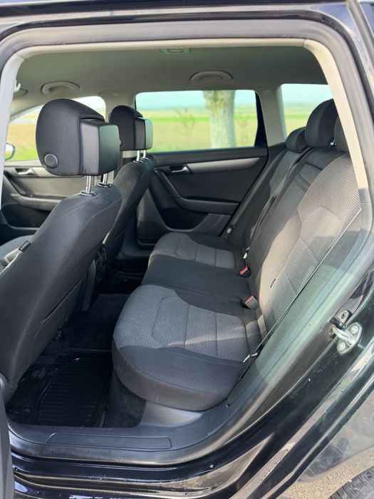 Volkswagen Passat B7 2.0 TDI 140CP 2012