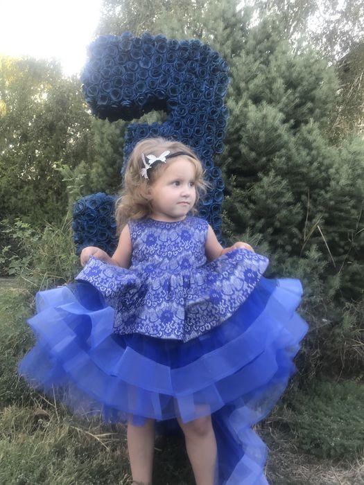 Продам  шикарное платье