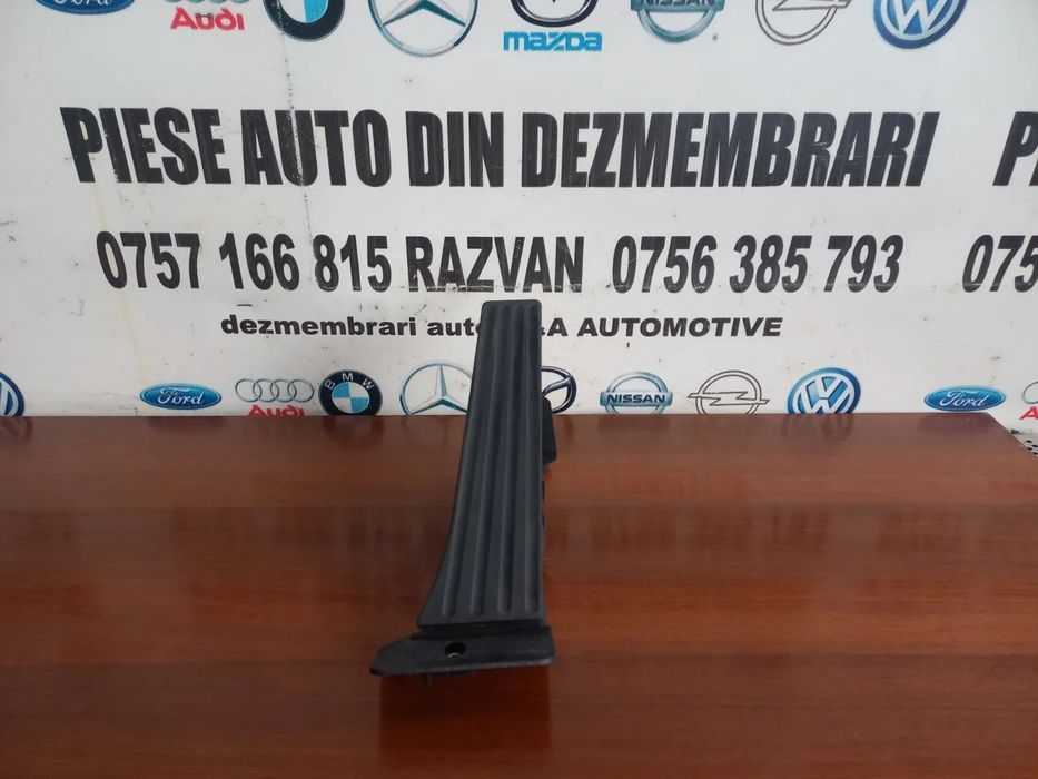Pedala Acceleratie Bmw F20 F21 F22 F30 F31 F32 F34 F36  Cod  - Dezmembrari Arad
