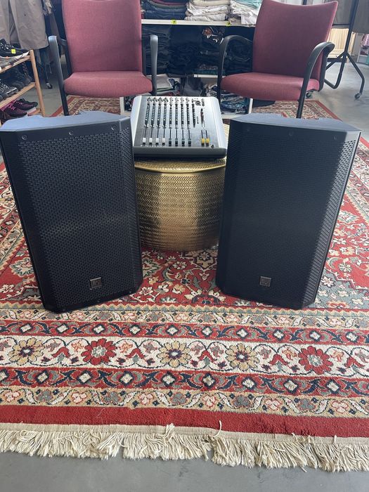 2xElectrovoice ZLX-12P + mixer Soundcraft