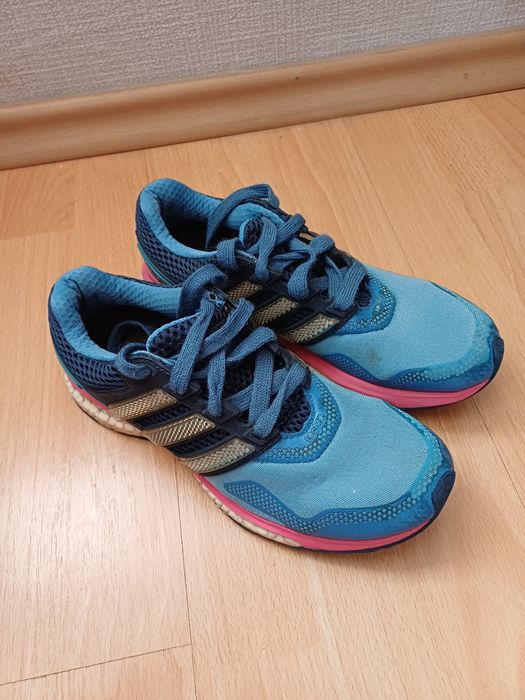 Два чифта маратонки