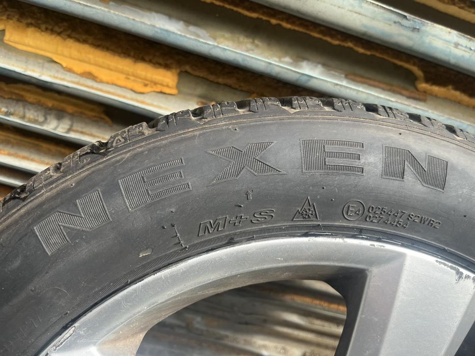 Зимни гуми 205/55/16 с летни джанти