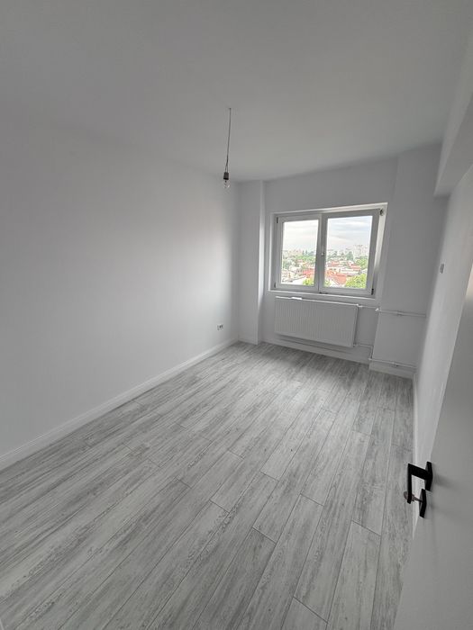 Apartament 3 camere complet renovat | Șoseaua Nicolae Titulescu 92 | Vedere panoramică | 71 mp total