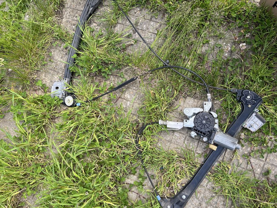 Е46 купе машинка за прозорец лява