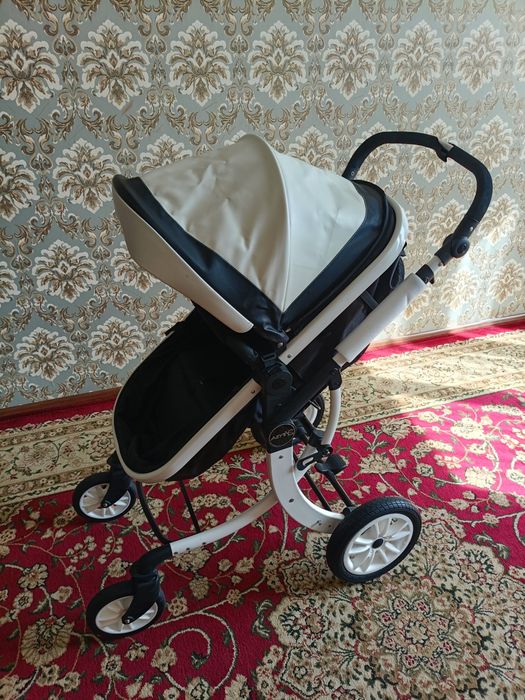 Продам детскую коляску