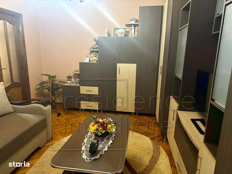 Apartament 2 camere separate,  Gherla, zona Parcul Mic