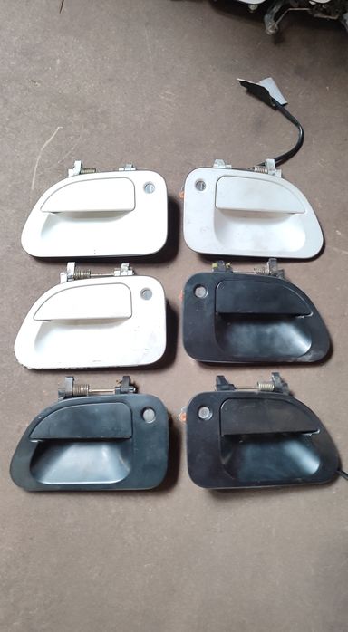 Ручка дверная Mitsubishi Delica булка