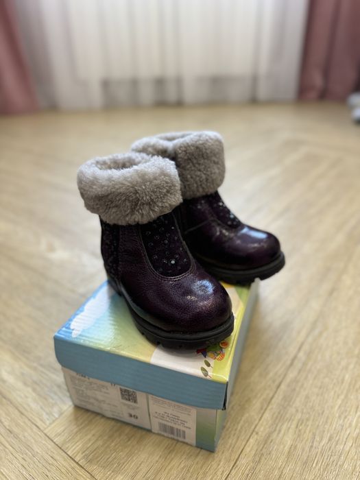 Продам зимние сапоги