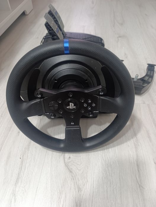 Thrustmaster T300