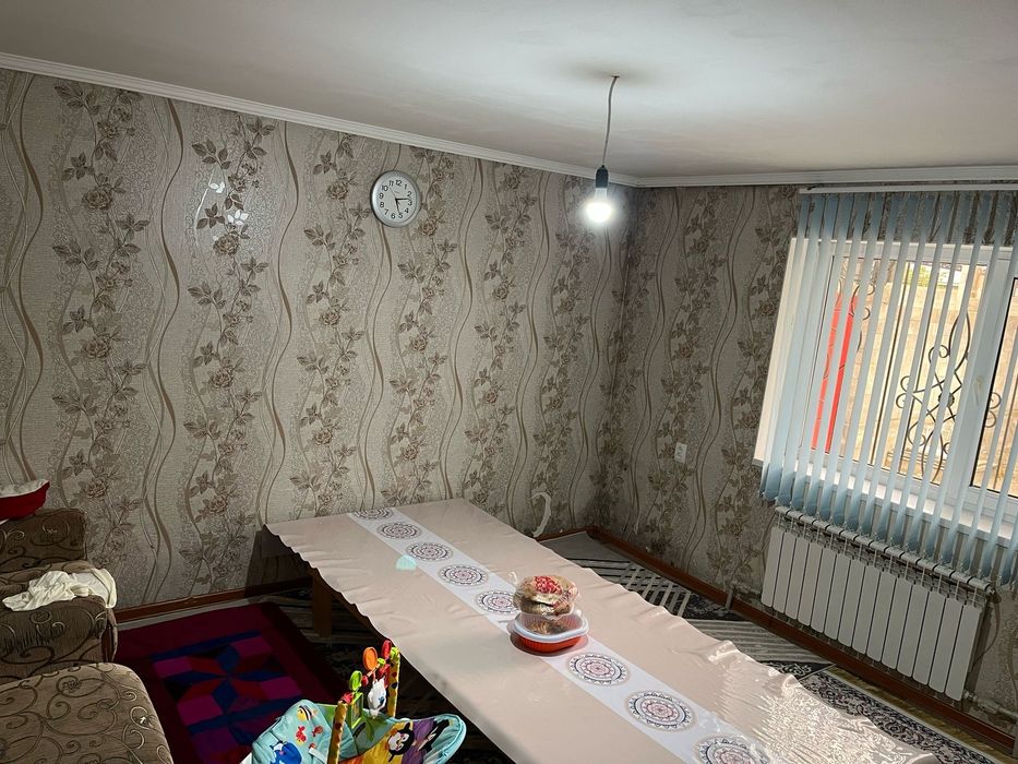 Кала ишинен жаксы уй, времянка