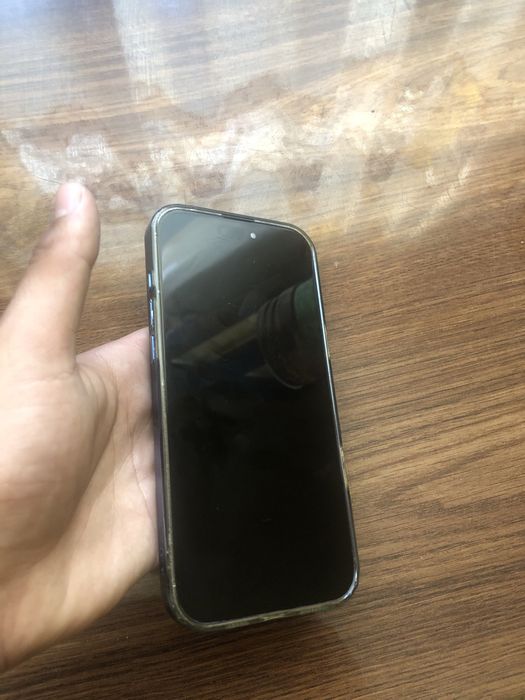 vand sau schimb urgent iphone 16 pro max