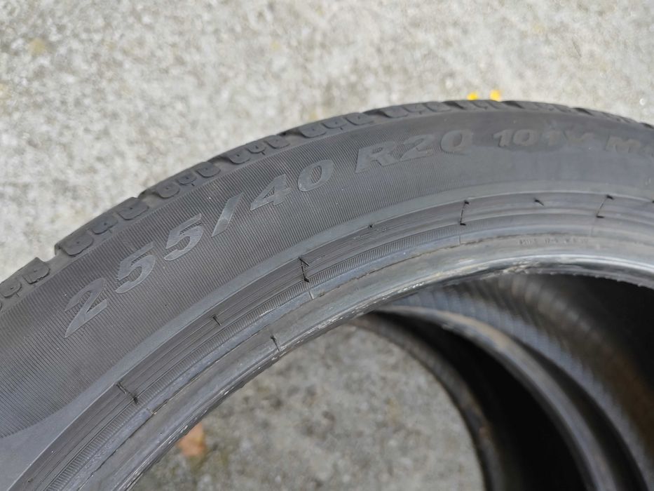 255/40/20 2бр.Pirelli Зимни гуми