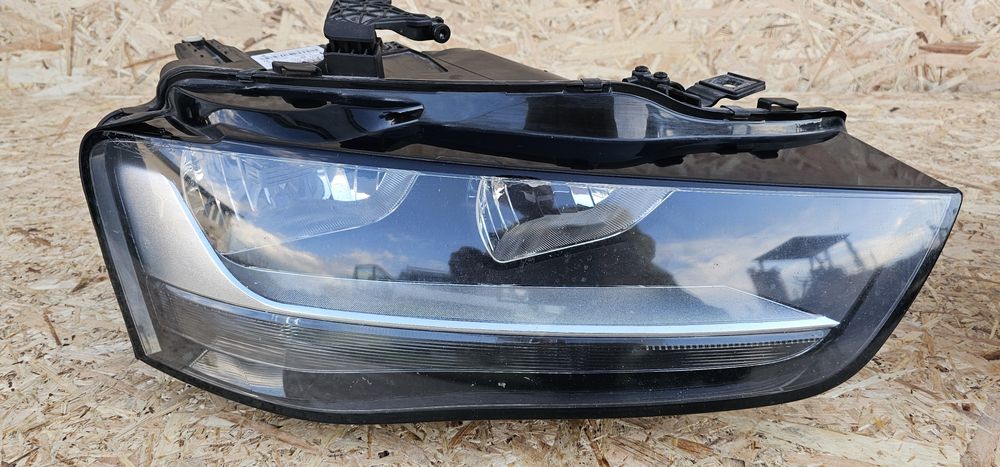 Far/Faruri Golf 7/Passat B7 / Audi A4 B8 Originale Valeo/ HELLA/Audi cu toate Becurile incluse Prețul per Set scris  în cuprinsul anunțului