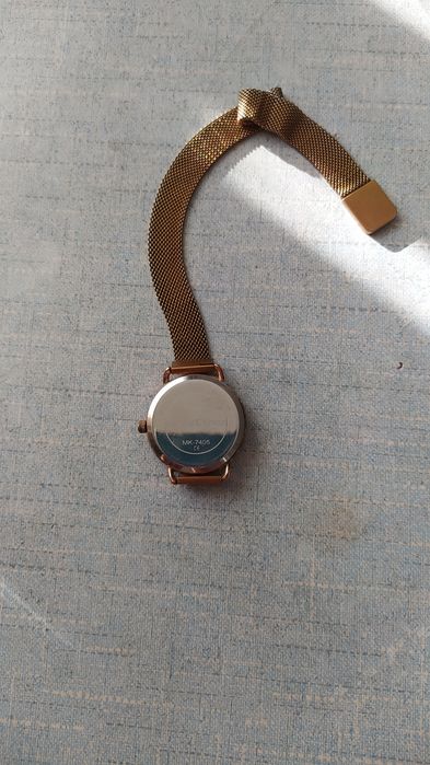 Наручные часы...