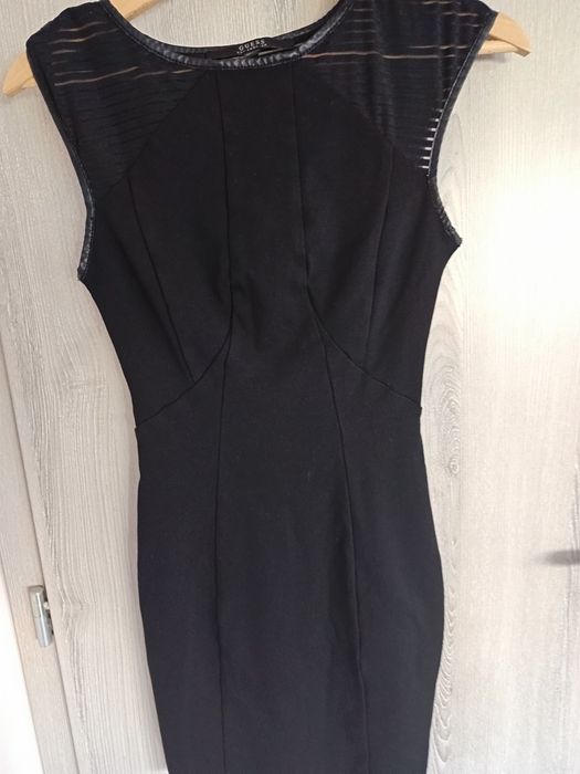 Рокля Guess размер XS