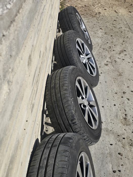Алуминиеви джанти 15" 5x112 с летни гуми 195/65/15