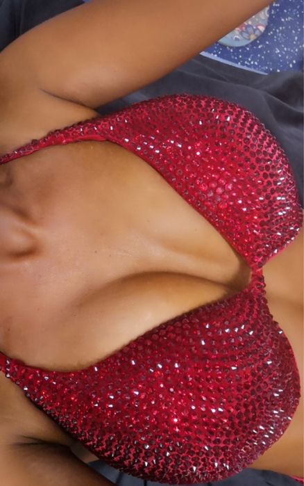 Продам купальник фитнес бикини