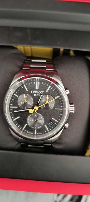 Продавам нов часовник ,, Tissot PR100 Tour de France ""