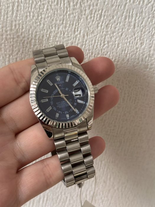 Продам стильные и статусные часы Rolex