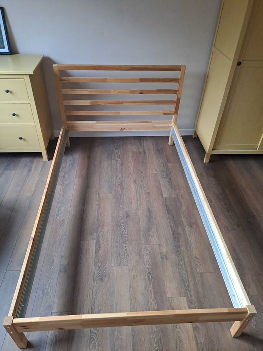 Рамка за легло TARVA от Икеа за матрак 120 / 200 см.