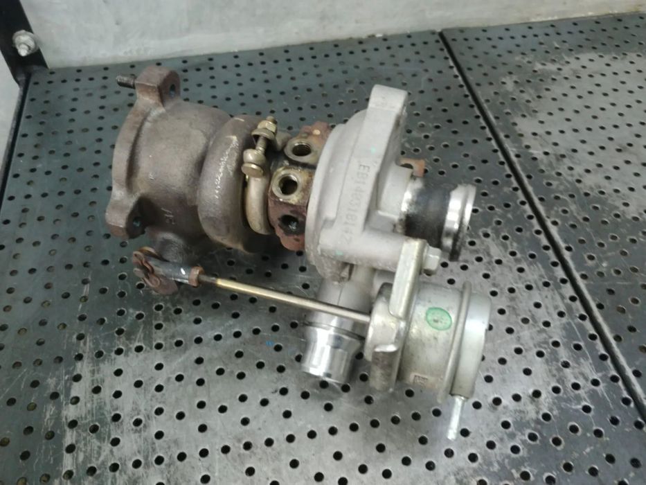 turbina  0.9 tce h4bb408 renault captur renault clio 4 dacia sandero 2 logan 2 144108035r 8201234380 49373-04003
