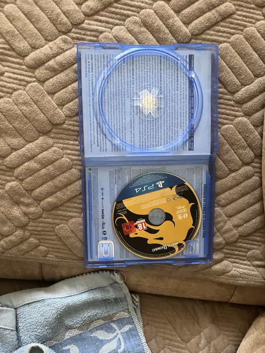 Продам мортал комбат на пс 4-5