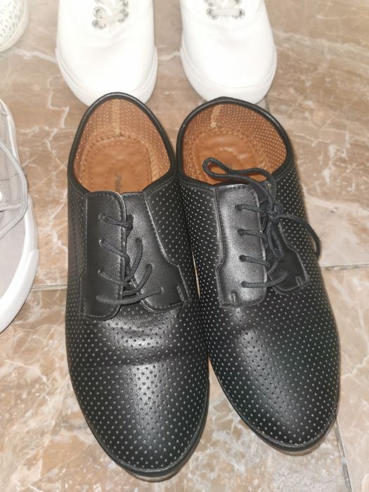 Обувь разная детская, женская