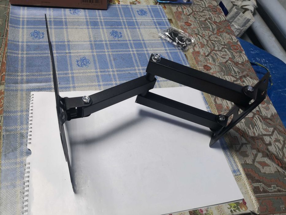 Suport TV reglabil 14 - 42 inch, max. 35 kg