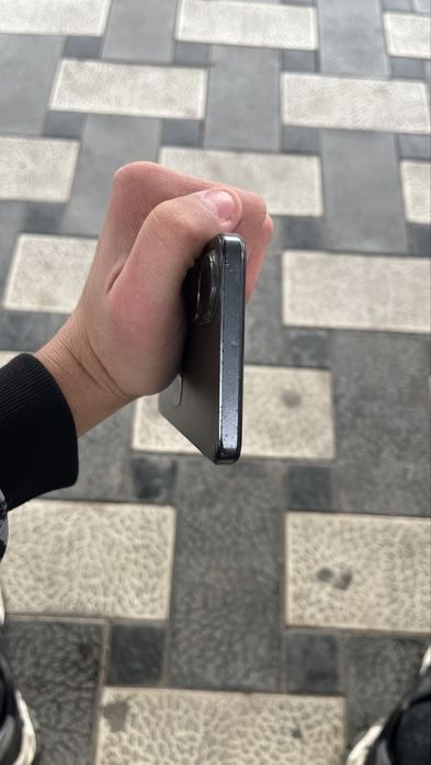 Oppo a 78 256 gb 16 ram sotiladiladi