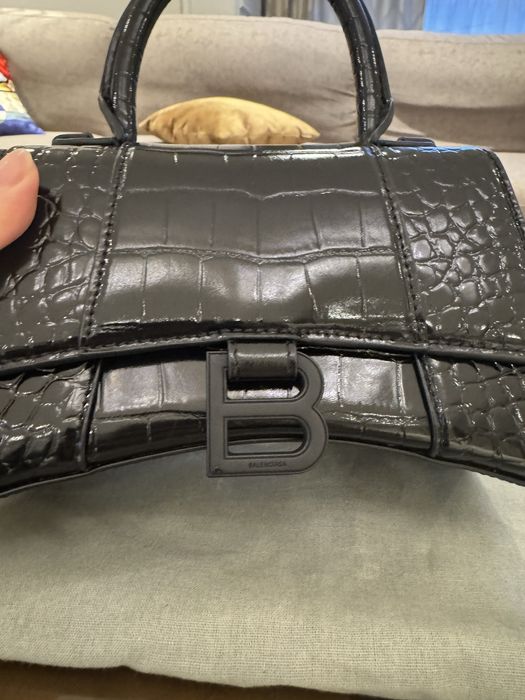 Продам сумку от balenciaga