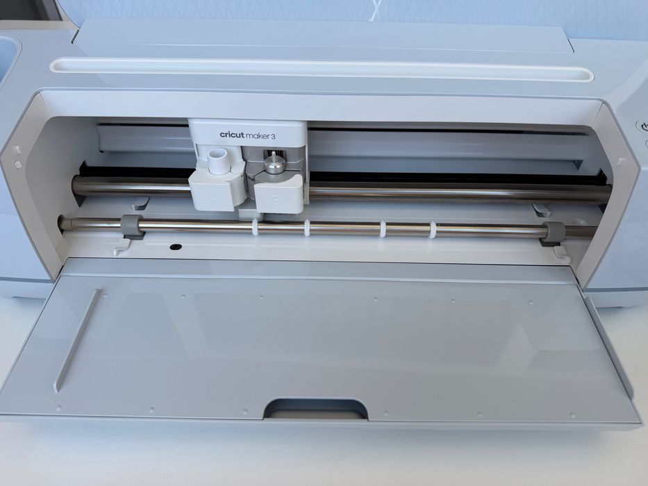 Плотер Cricut maker 3
