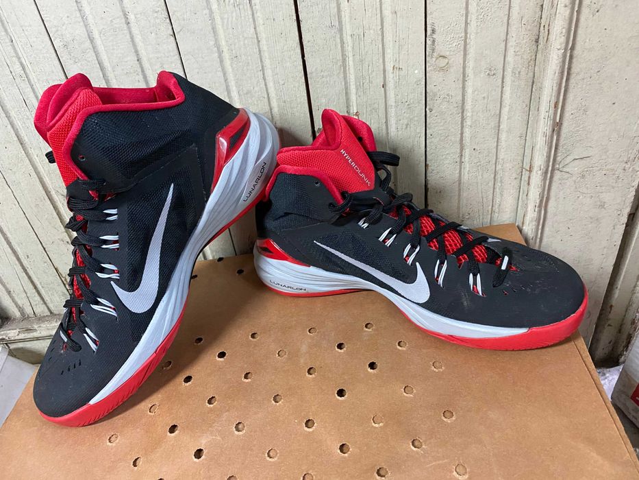 Nike Hyperdunk 2014 Black University Red''оригинални маратонки 43 номе
