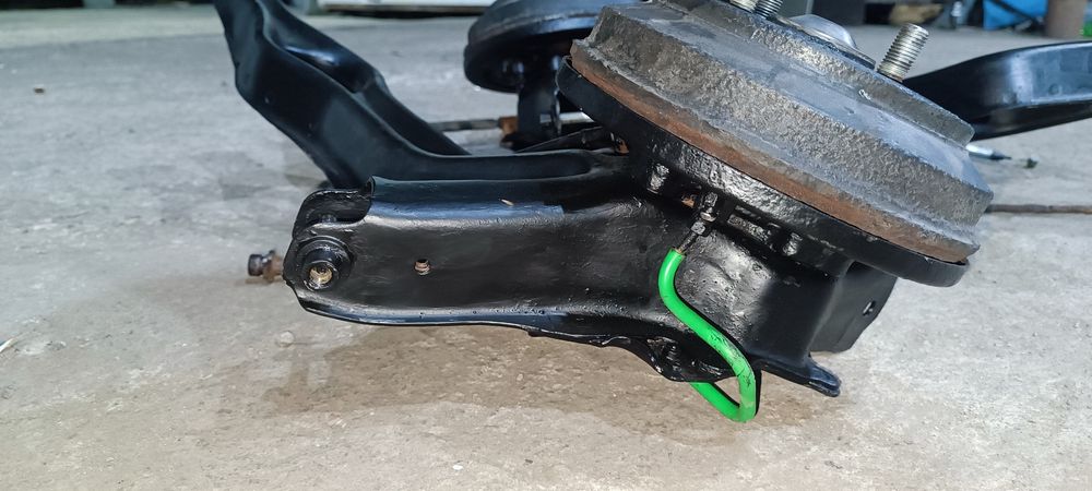 Задни носачи Ходна Сивик 5 - 6 / Honda civic 5 - 6