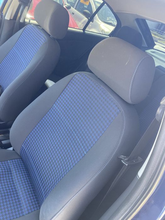 SKODA OCTAVIA TOUR , 1,6 benzina ,AC