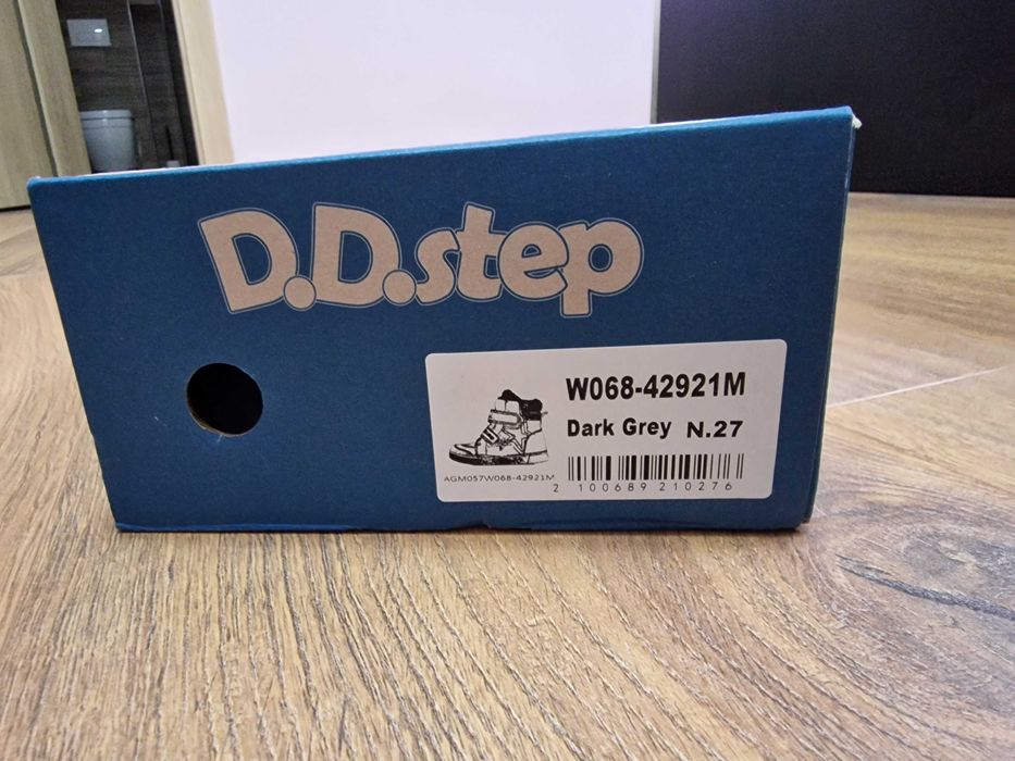 Ghete băieți D.D.Step din piele, mărimea 25, stare excelentă