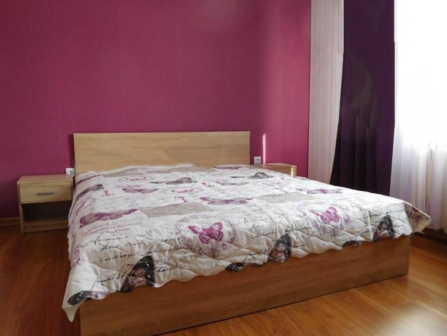 Дава се под наем Двустаен апартамент в София, Докторски паметник - 60 кв.м за 620 € - Снимка #1