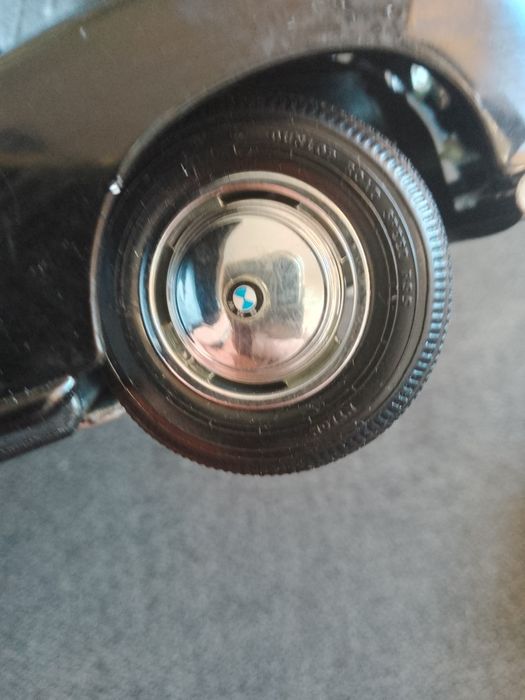 Метална количка BMW