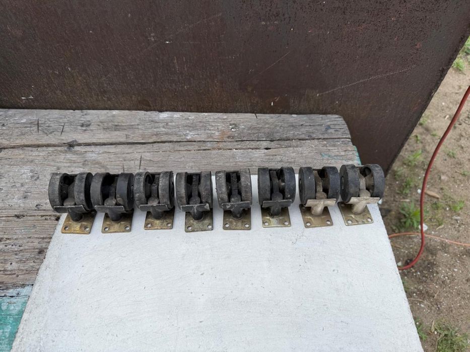 Комплект мебельные колесики