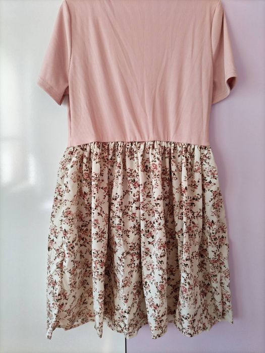 Дамска кокетна рокля