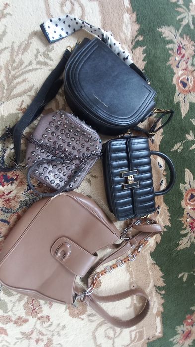 Сумкалар почти тегін общий 2000тг алыңыз.