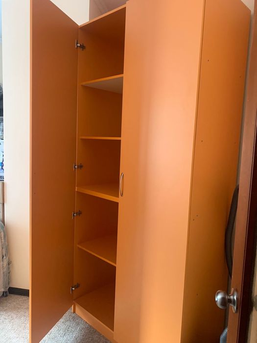 Шкаф из материала лдсп