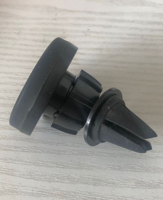 2 стойки, държачи за телефон(GSM) за кола(автомобил)