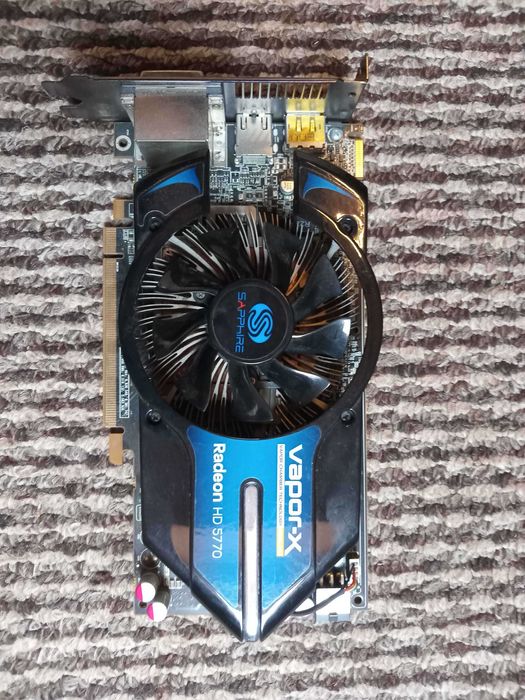 Placa Video Sapphire Radeon HD 7750 1GB DDR5