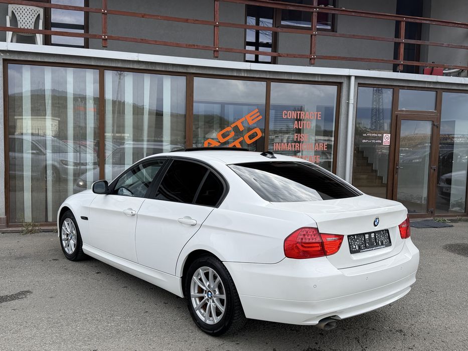 BMW Seria 3 2011 — imagine 5