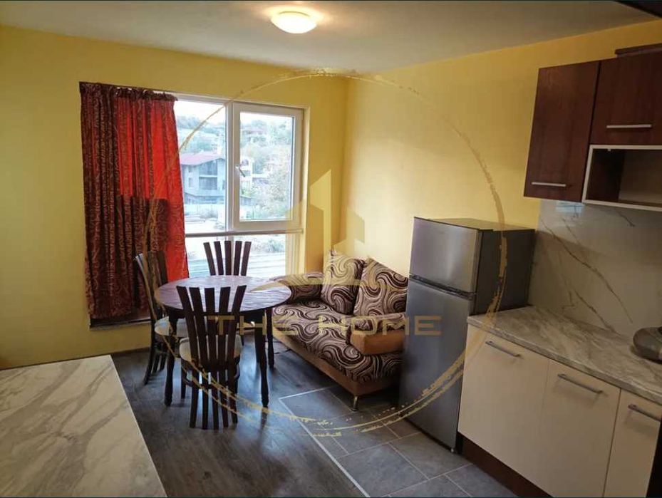 Дава се под наем Двустаен апартамент в Варна, Левски - 62 кв.м за 420 € - Снимка #1